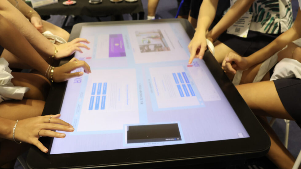 Visitor Experience Technology | Interactive Displays & Tables for ...